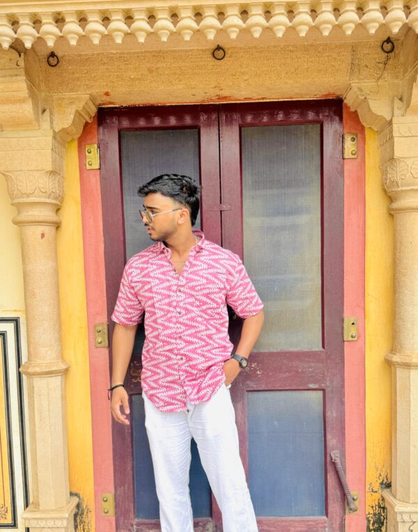 gulaabi lehar shirt