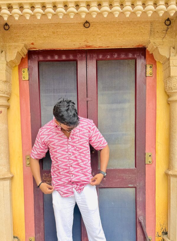 gulaabi lehar shirt
